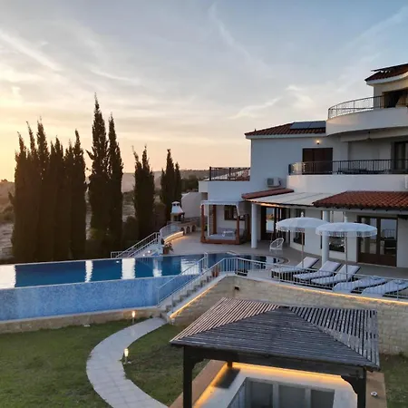 Vila Matteo Cyprus