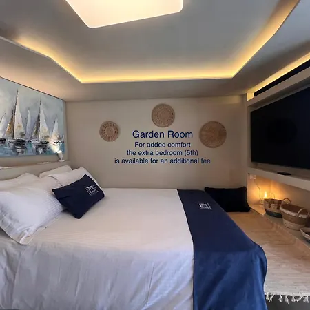 Matteo Cyprus Willa *