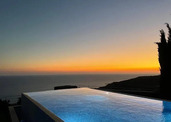 Matteo Cyprus Vila *